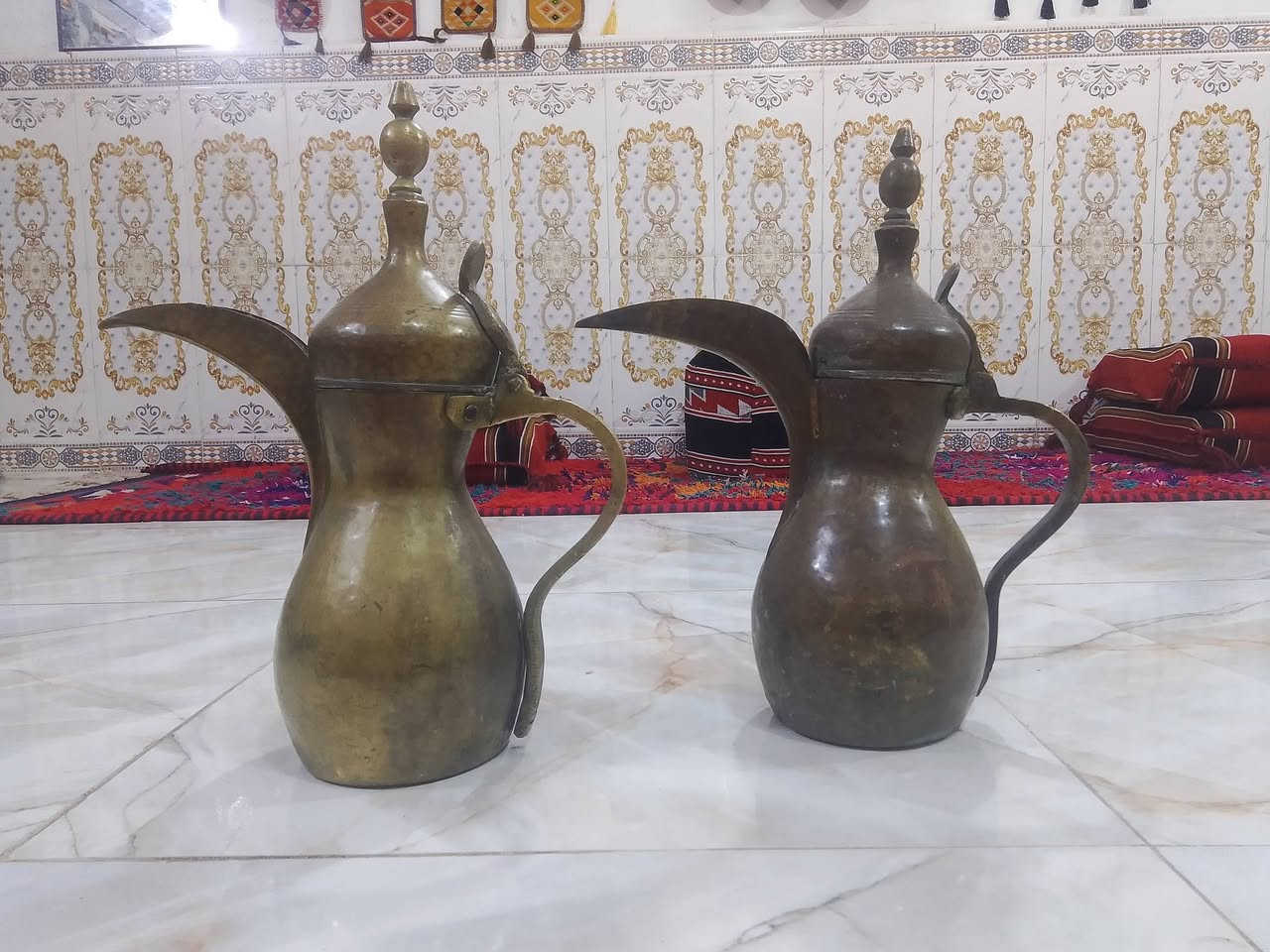 كماكم للبيع قديمة طرق يدوي قياس 46/43 للستفسار اتصال *********** يوجد توصيل
