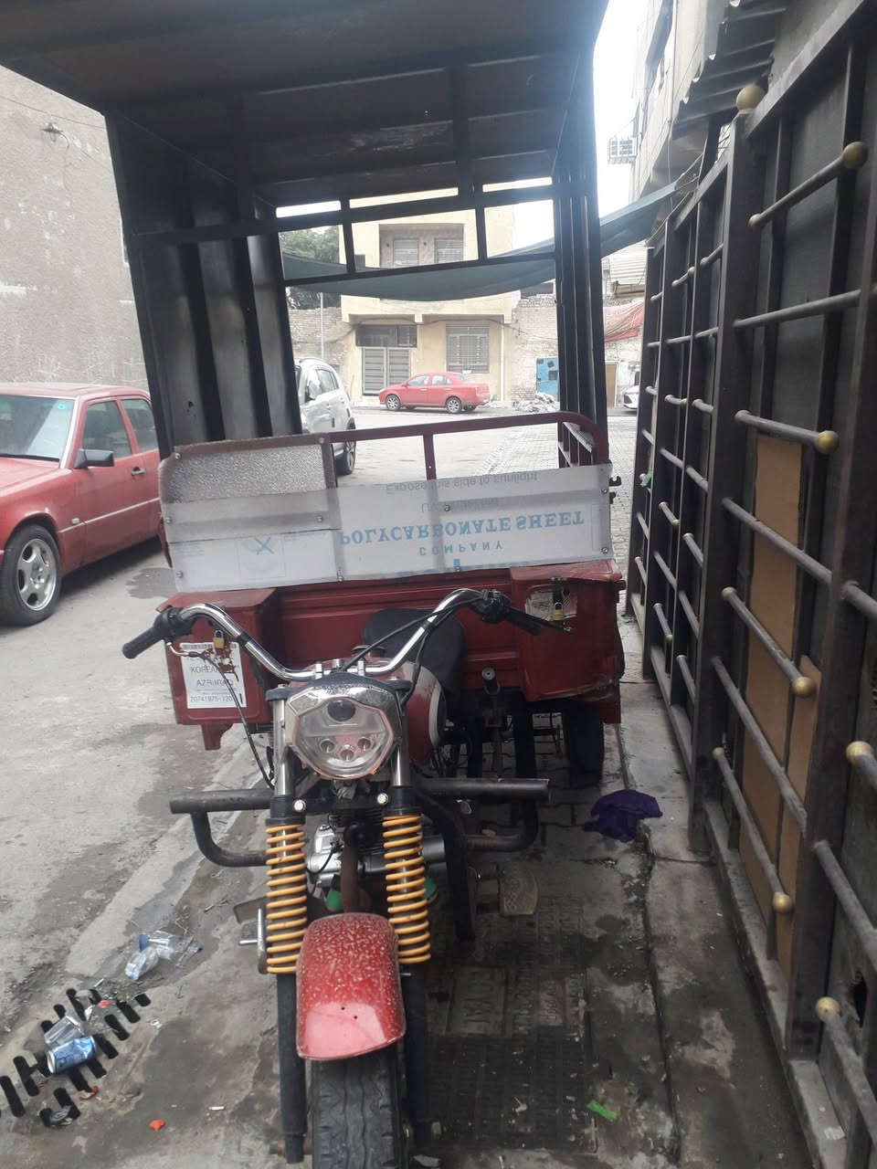 السلام عليكم ستوته جاهزه كهرباء كلها  شغاله سلف لايت عالي وناصي اشاير باتري جديد  تاير جديد جوبلس  خير من الله  مال شغل وكراب مكاني باب المعظم *********** نفس رقم على ستوته السعر قفل مليون وميتين قفل بدون عملة
