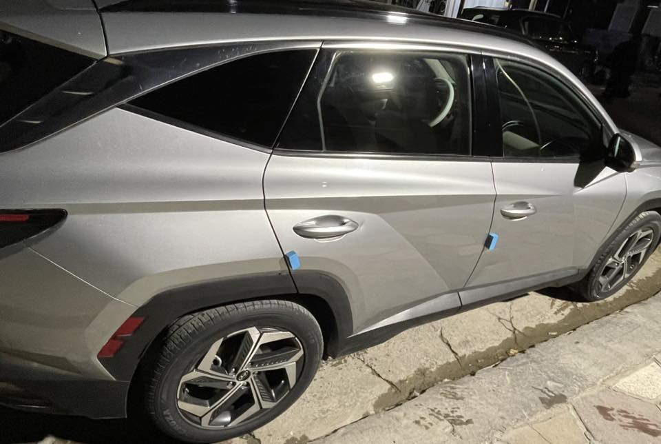 توكسان ٢٠٢٢
وارد أمريكي

السياره الحادث فقط الدعاميه الاماميه

تعبر كلين بدون ايرباك السياره جديده كلش

وأي نقص مابيهه وفول مواصفات ١/١

اعلى فئه بالتوكسان VIp

الداخل لون الأبيض المميز

بانوراما رادار امامي وخلفي والجوانب

خمس كامرات دواره ٣٦٠ درجه

فتحه السقف بانوراما

الكراسي تبريد +تدفئه

كراسي الخلفيه تدفئه

فول السياره اي نقص مابيهه

مكان السياره بغداد شارع فلسطين

***********
