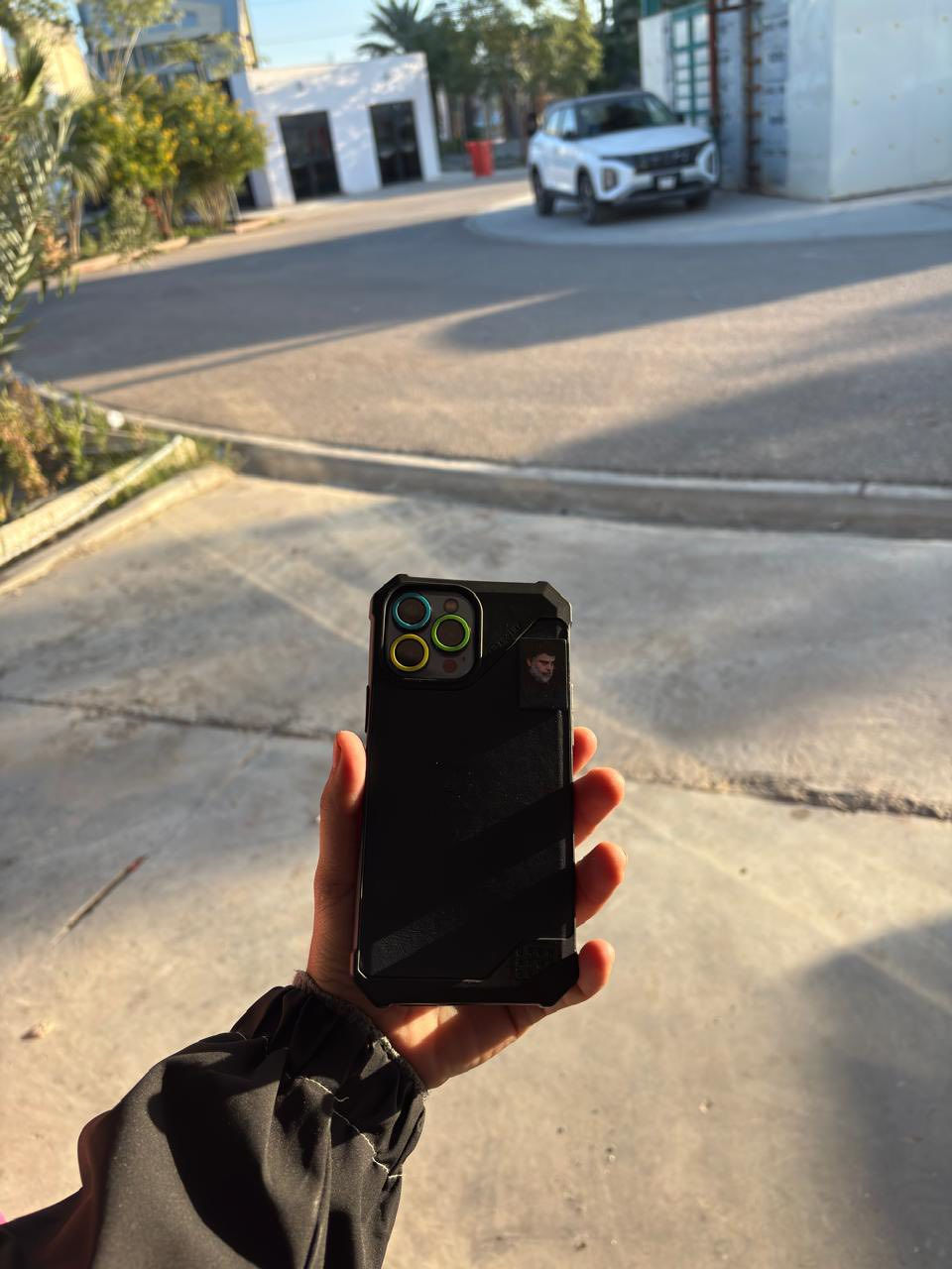 السلام عليكم أيفون 13 برو ماكس
جهاز مبدل شاشه اصليه فيس إيدي شغال 
مبدل بطريه اصليه بطريه 100 
مبدل كامره 
ضهر بي كسر 
لحد يدخل يكلي أشبي هي كلشي كدامك 
مكاني نجف حي السلام 
*********** اتصال 
***********وتساب

