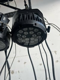 كشاف خارجي • ١٨ ليد • مقاوم للماء