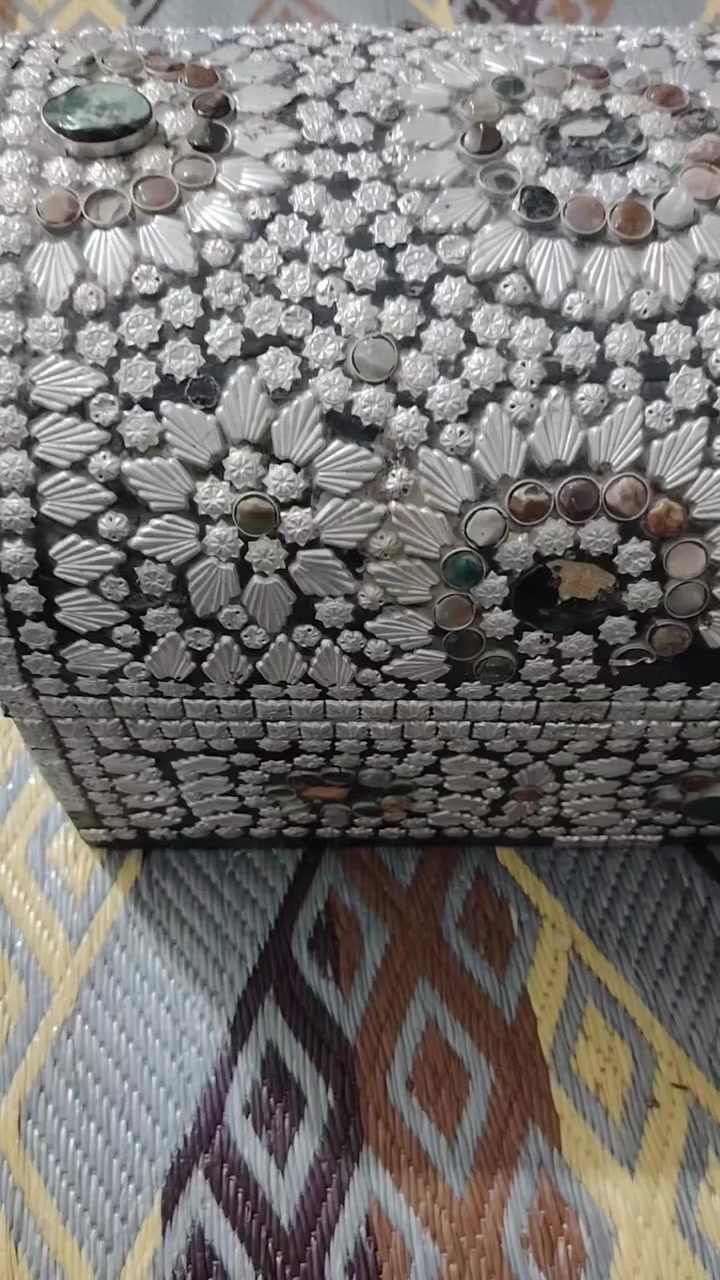 صندوك انتيك لل بيع السعر ٢٢٥ وبي مجال بسيط


**إذا كنت صاحب هذا الإعلان وتريد حذفه لأي سبب، رجاءا أرسل رسالة إلى الدعم الفني**