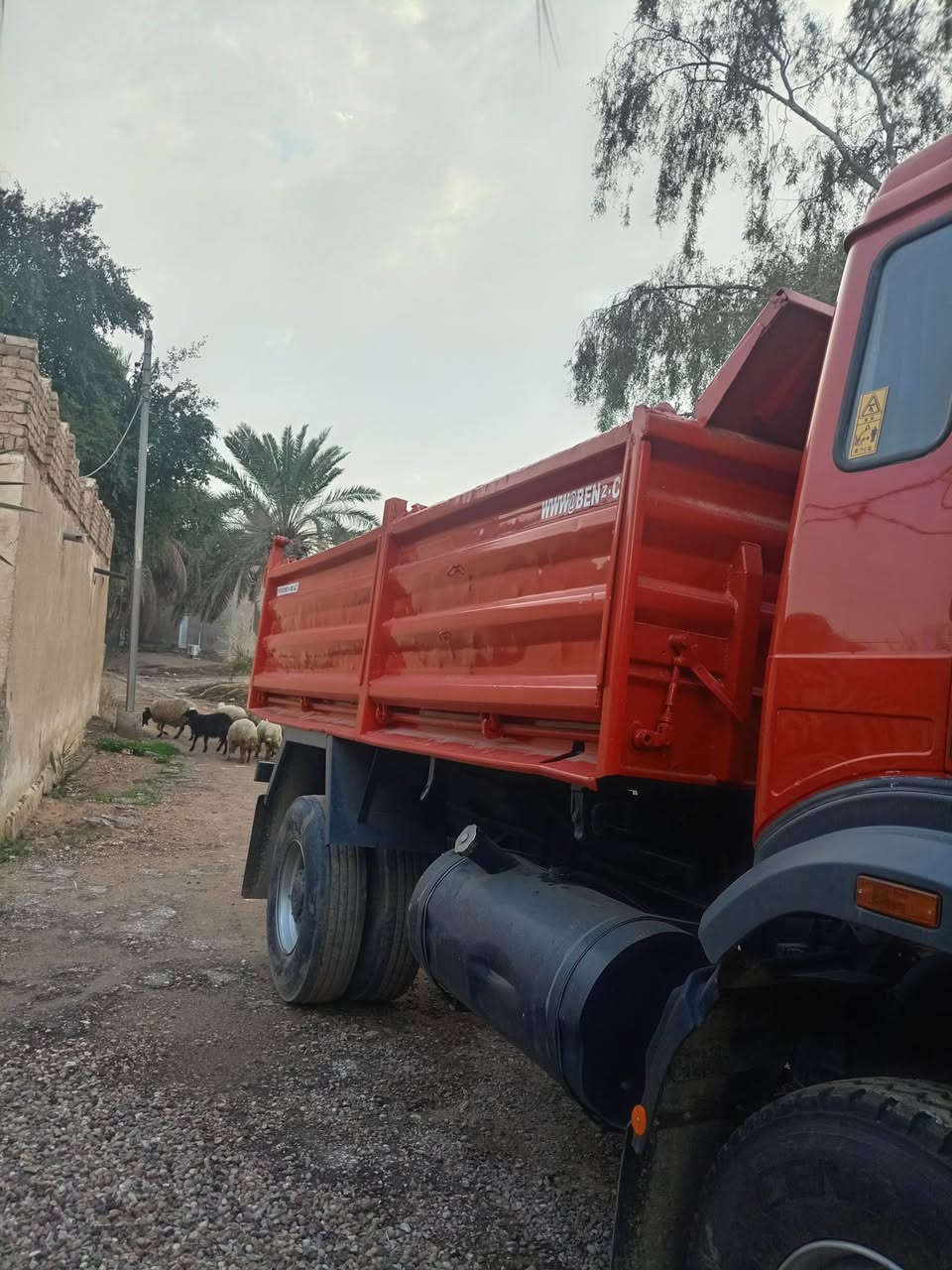 للبيع بدي بلادي مال تك  نضافه زيرو ***********
