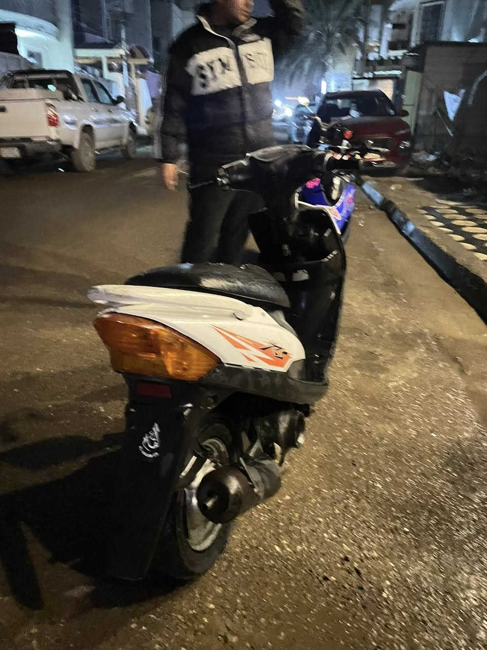 سلام عليكم ماكس عدله للبيع برغي نقص مابيها مكاني الدورة السعر 550 بيها مجال رقمي ***********
