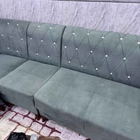 هاذه تخم مجانا لوجه الله للعائله فقيره محتاجه 07717743046 وهاذه رقمي