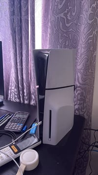 بلي فايف سليم • شامل ملحقات • شاشة ٢٥بوصة ٨٠هرتز