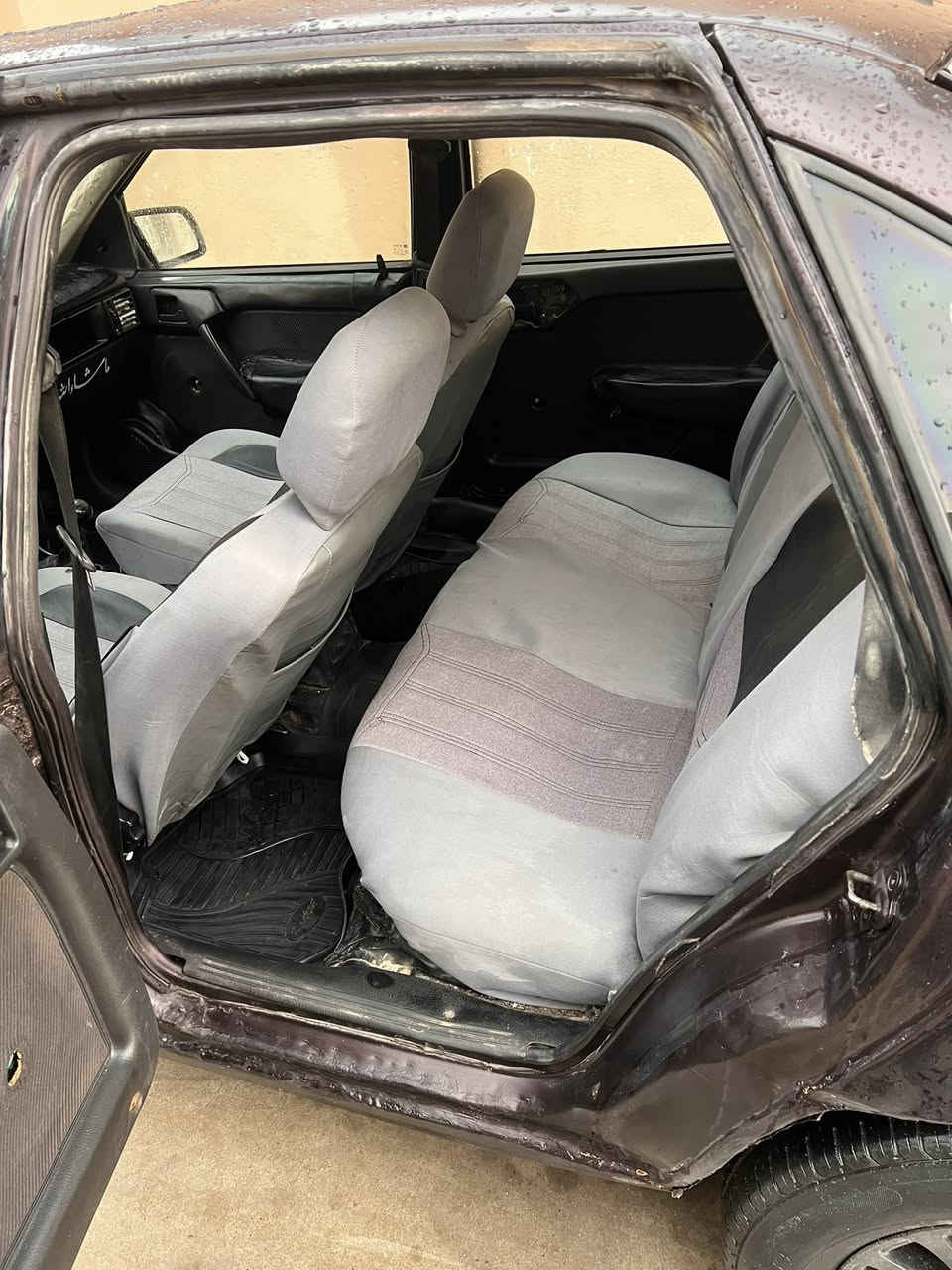 السلام عليكم اوبل  للبيع سياره مابيها شي منصوبه بيها نواقص شي قليل خيسان مصلح كابون مامسجل سياره شرط تحويل سعرها 28 عنوان سياره موصل قادسيه ثانيه *********** رقم نجف
