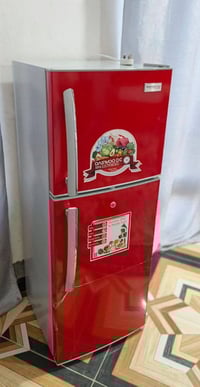 ثلاجه ١٠ قدم بعدها جديده فول تجميد سعرها ١٥٠ الف طباخ منضدي شغال فول و...