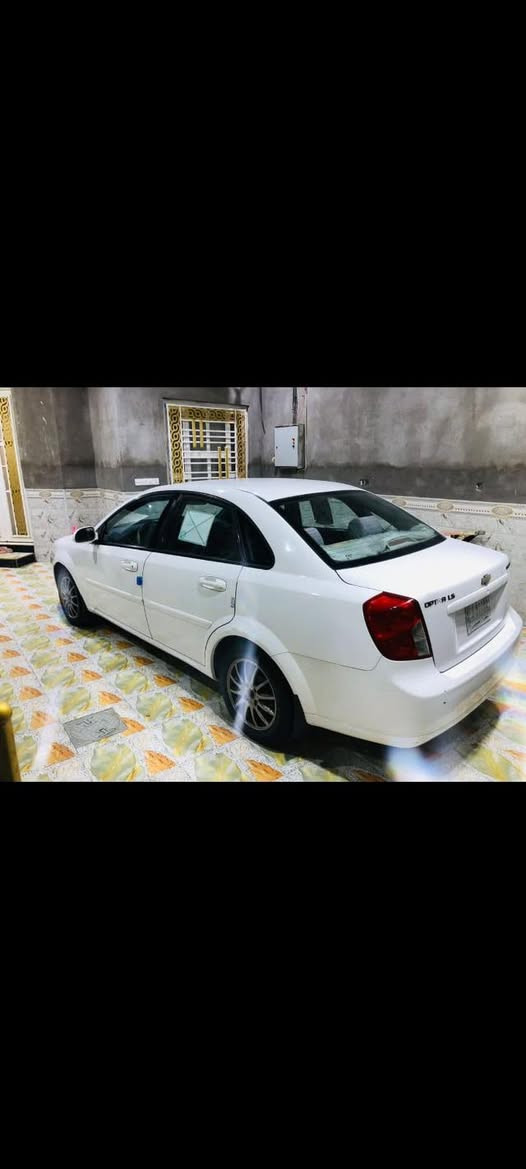 اوبترا موديل 2010 السعر 65 ورقه و بيها مجال بسيط. كير اوتوماتيك رقم بصره ***********
