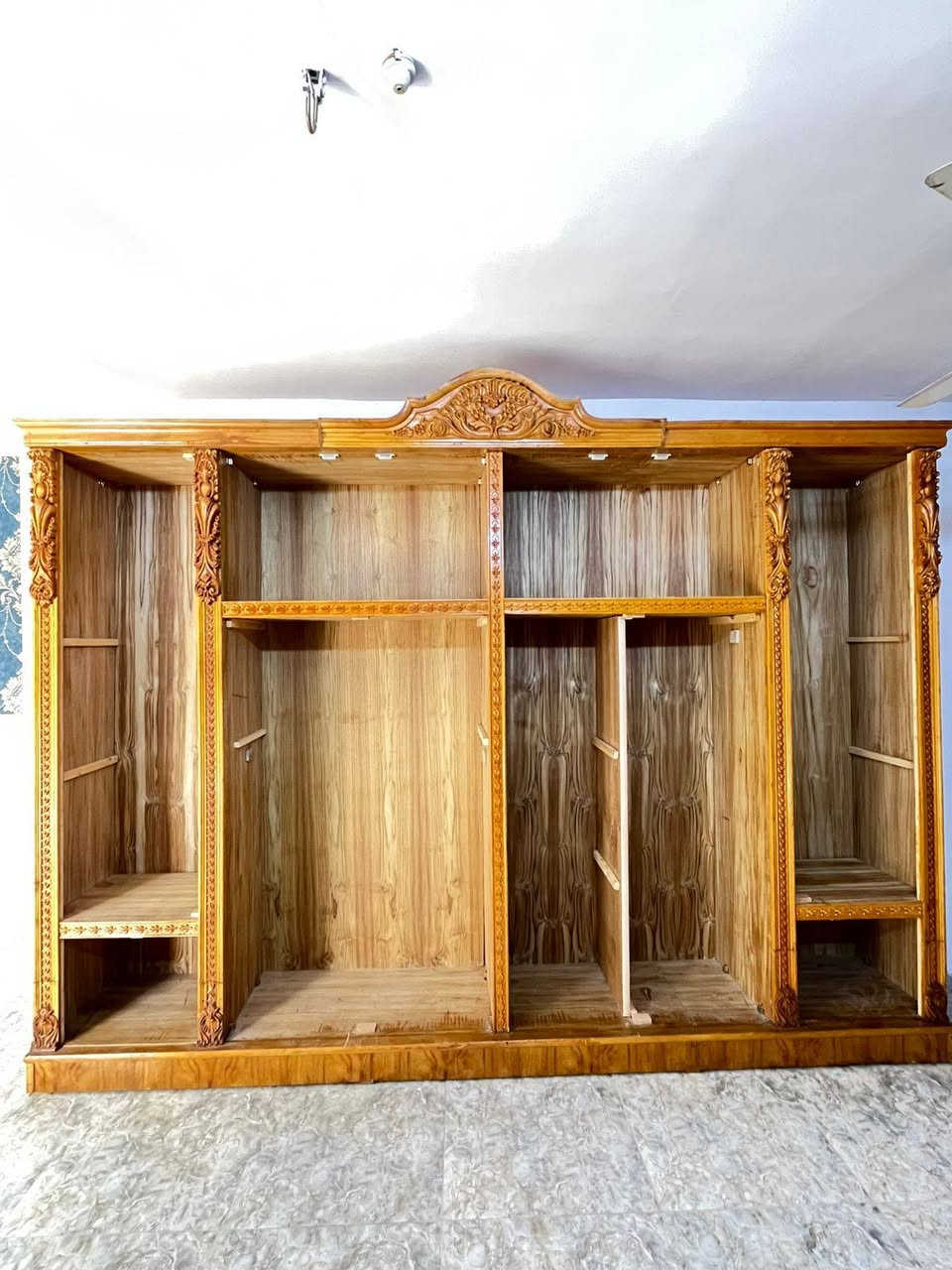 غرفه طابقين داخل خارج صاج تسكام نظيفه جدا زان مصري ضهر جرجوبه شد برغي العنوان بابل طريق السريع قرب محطة انوار بابل الشوملي اتصل مكلف بالنشر ***********
