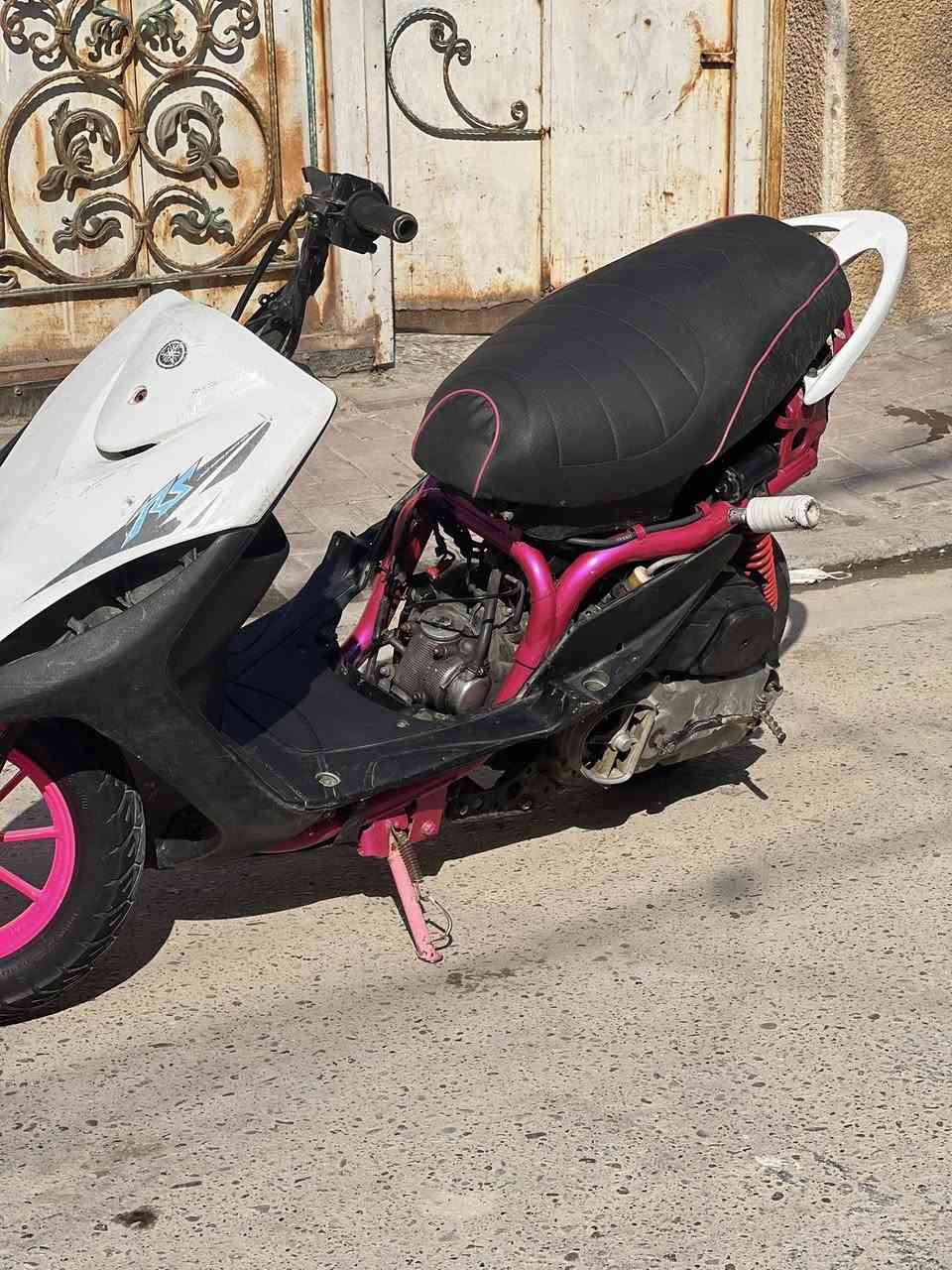 السلا عليكم دراجه ماكس مال العب خمسه وخمسين مكان بغداد مدينه الصدر السعر 400 بيهه مجال***********🦋💜
