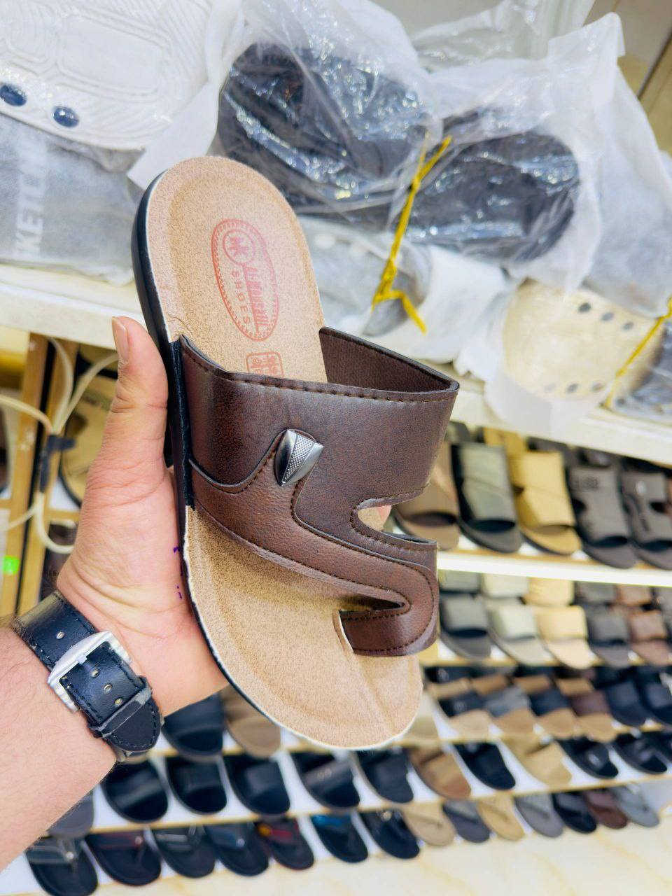 شحاطة رجالي ولادي طفل درجة اولى. تركي 

سعر الدرزن الرجالي 32 الف.. 
قياس 40 الى 45.. 

سعر الدرزن الولادي 27 الف. فقط كف
قياس 30 الى 35.. 

سعر الدرزن الطفل 27 الف.. 
قياس 24 الى 29... 
🚛يوجد توصيل لجميع المحافظات. 
https://t.me/wadq_g99


**إذا كنت صاحب هذا الإعلان وتريد حذفه لأي سبب، رجاءا أرسل رسالة إلى الدعم الفني**