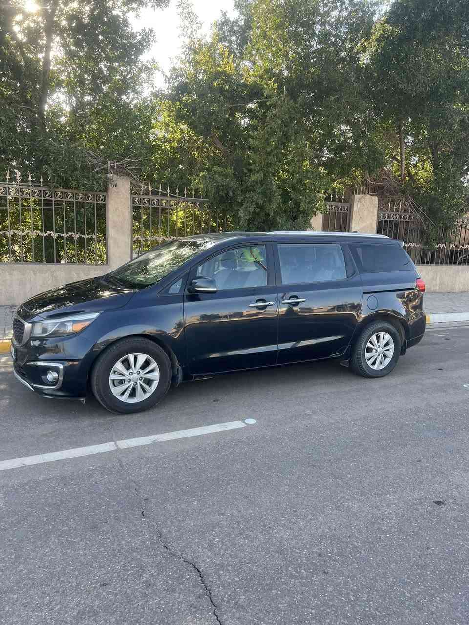 سلام عليكم
كيا سيدونا مديل 2017 فئة XL فول عدة الفتحة مري شفط أشاير ترحيب بيبان كهرباء شاشة تحكم ستيرن حساسات امامي خلفي كامرة 8 راكب كشنات جلد وبيهة خير من الله بعد مواصفات رقم أربيل رقم مميز 

الحادث كما موضح في الصور قطعتين وبيهة قطعتين كلير فقط اثر شخوط 

السيارة دكة جاكوك بشاصي ماكو 

مكاني كربلاء 

السعر 185 وبيهة مجال للطيبين 

***********
