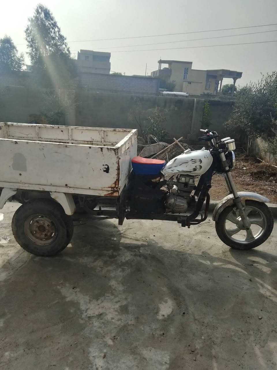 ستوته للبيع محرك نضيف شرط كهربائية شقاله السعر 750وبيها مجال


**إذا كنت صاحب هذا الإعلان وتريد حذفه لأي سبب، رجاءا أرسل رسالة إلى الدعم الفني**