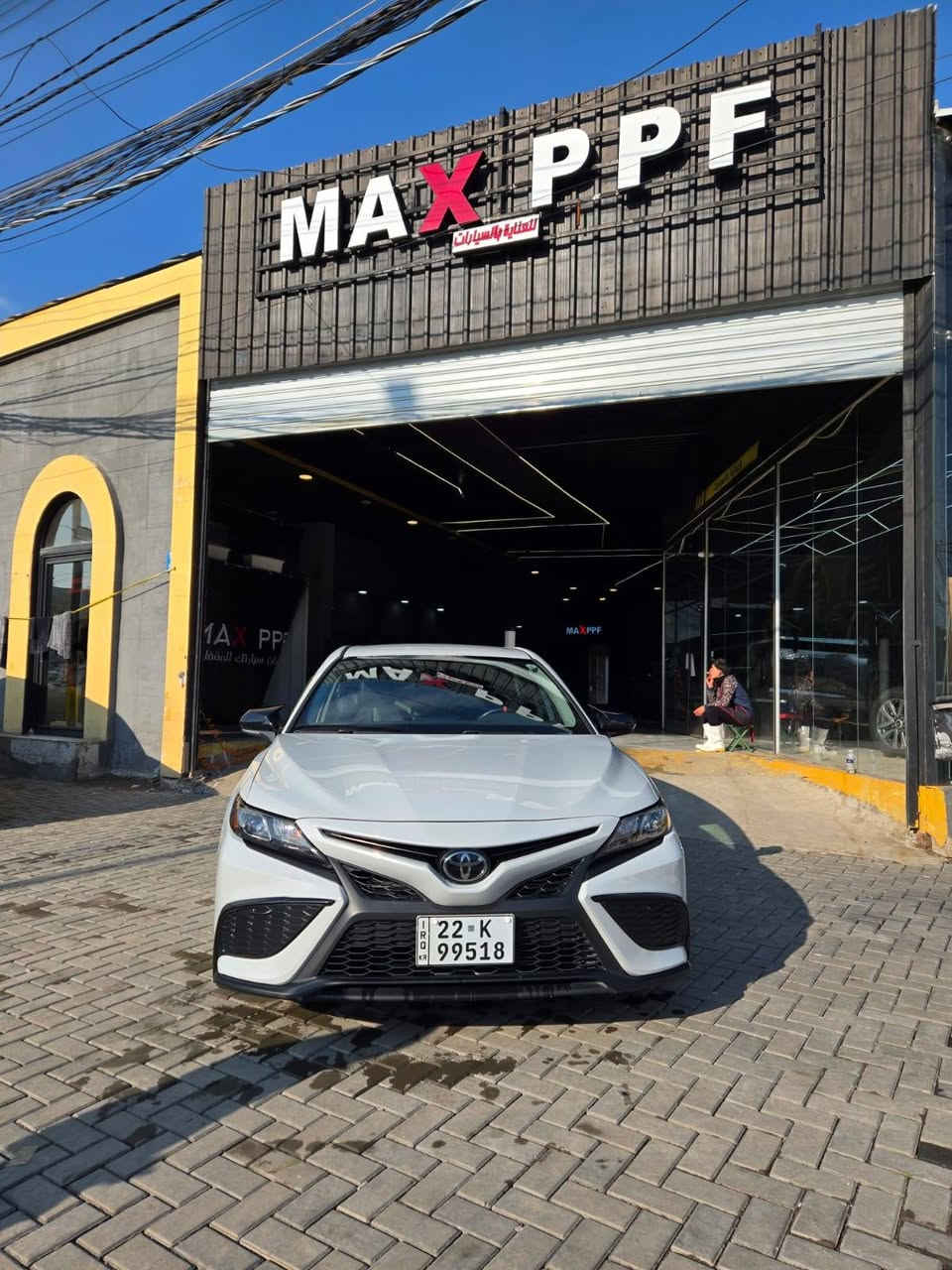 السلام عليكم
كامري للبيع موديل 2022 SE
بأسمي ترقيم على ايدي
اللون سموك رقم أربيل 
ماشية ٧٧ الف
حادثها جدا بسيط معدل بارد جاملغ خلفي وصورة الحادث بالمنشور
شرط كبس بجم امامي وخلفي سياره برغي مامفتوح بيها جديده ومال جنية
مكانها الموصل
السعر 235
للاتصال ***********
