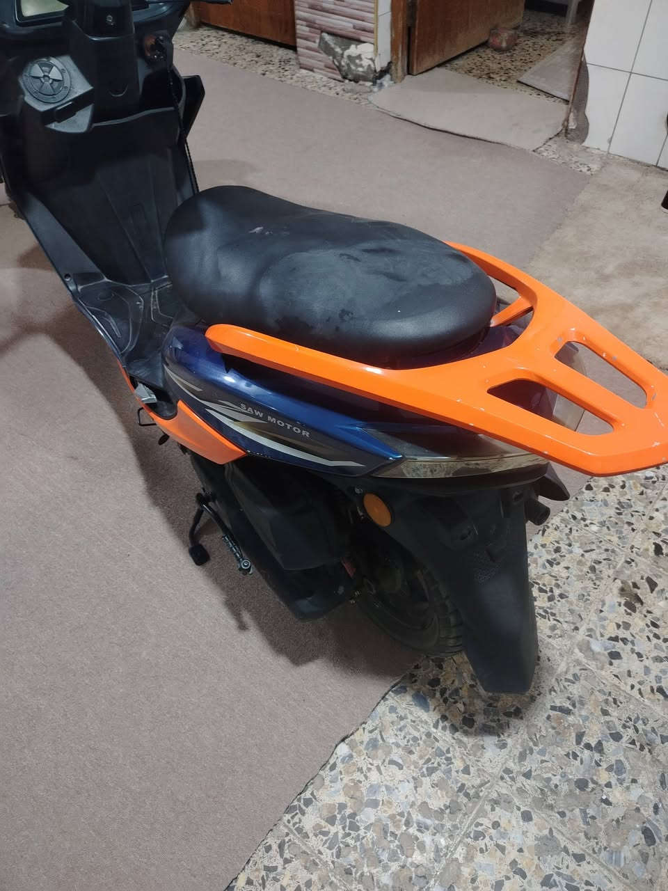 السلام عليكم دراجة للبيع
 كهربائيات كله شغاله
 سعر 350 وبيها مجال
للاستفسار الاتصال
***********
