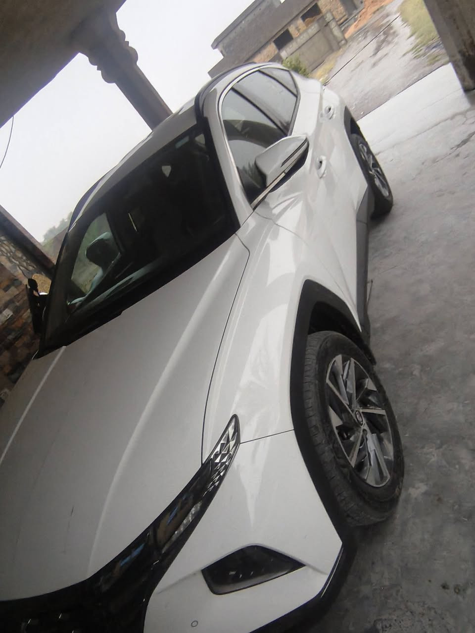 توسان 24فول عدا البنوراما ماشيه 52 مبدل فقط رواجز سعرها 218 ***********
