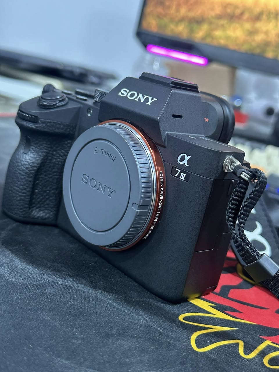 السلام عليكم 
Sony A7iii
جديده ملحقات كامله استخدام شهر
شتر 2K
مراوس ب A7 iv
وانطي فرق الي عندي يكتب بالتعليقات او يدز بالخاص


**إذا كنت صاحب هذا الإعلان وتريد حذفه لأي سبب، رجاءا أرسل رسالة إلى الدعم الفني**