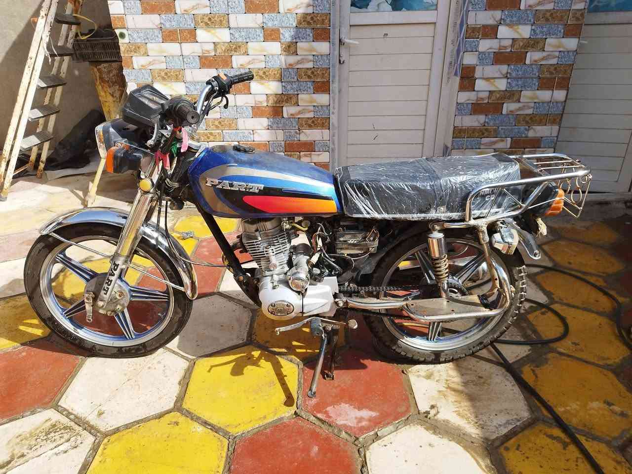 بارت موديل 2019 مكينه مفتوحه
تايرات امامي وخلفي توني شديتهن جدد كابريته وبلك وكوين وعقل ولايت وزنجيل كله بدلته جديد اوراق كامله 
السعر 600 مكاني الشطرة 
***********
