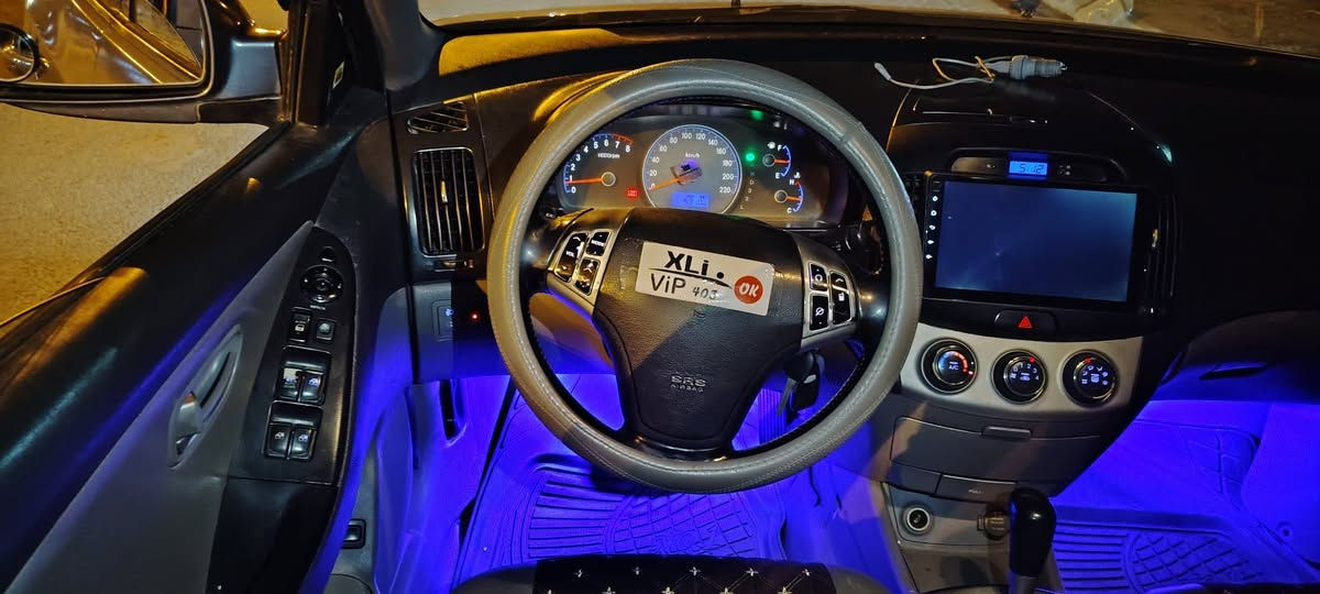 السلام عليكم 
الانترا كوري للبيع مصبوغه عام كير ومحرك نظاف منضمومت غاز السياره جاهزه وبسمي شرط التحويل السعر اتصال الرقم 
***********
***********
