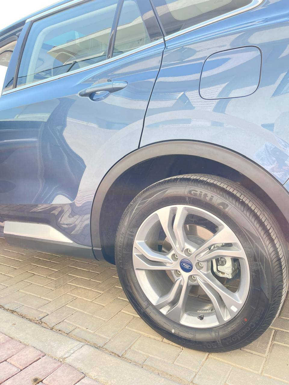 سيارة فورد تيرتوري موديل 2024 ضمن فترة الضمان لشركة القاصد (ضمان 5 سنوات)، اللون ازرق ماشية 19,500 كيلومتر ،السيارة بحالة الشركة مكان السيارة في السليمانية 
السعر المطلوب 20,500 $
للتواصل ***********
