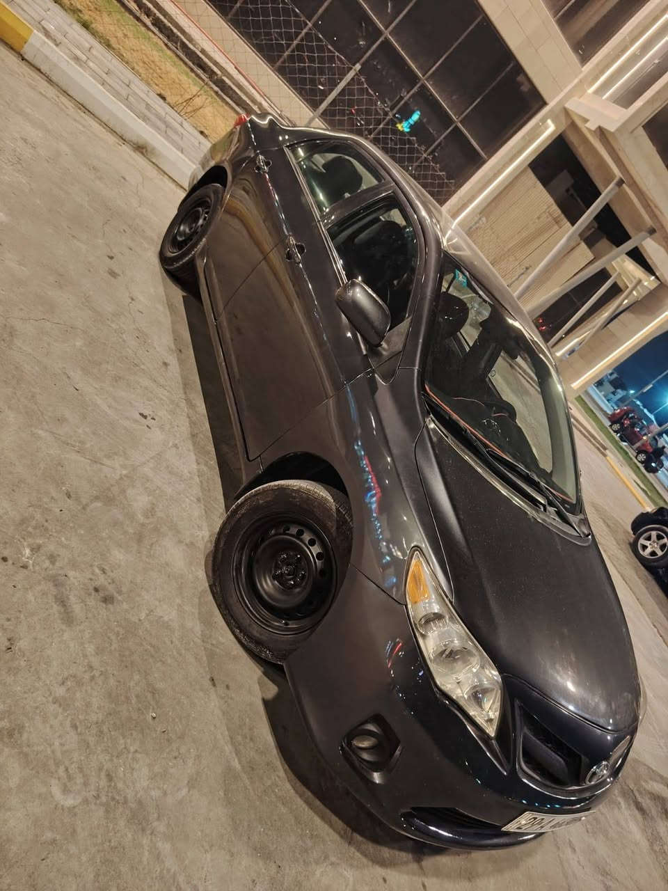 كورلا 2013 كندي
سياره حلوه و خير من الله و احله من صور 
سياره مناقصه اي شي كامله
بيهه صبغ بجم فقط
كير شرط
مكينه مكفوله

رقم واسط انكليزي باسمي
سنويه لحد 2027
عنوان واسط الكوت
سعره 110بيه مجال بسيط
رقم هاتف ***********
