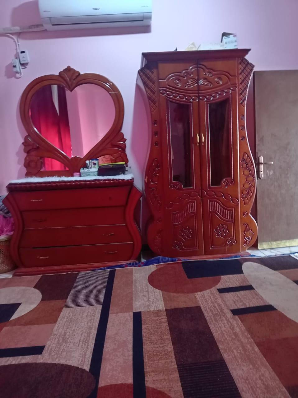 غرفت النوم البيع *********** مناسبه
