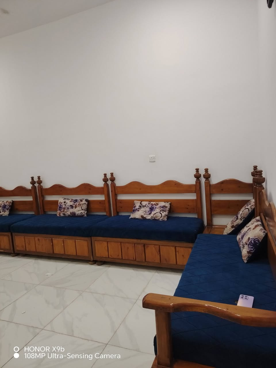 ديوان ١٠ مقاعد مع زاويه عدد ٢ موقع بغداد حي الجهاد السعر ٢٥٠


**إذا كنت صاحب هذا الإعلان وتريد حذفه لأي سبب، رجاءا أرسل رسالة إلى الدعم الفني**