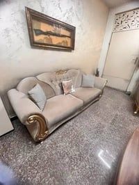 كنب • ٨ مقاعد
