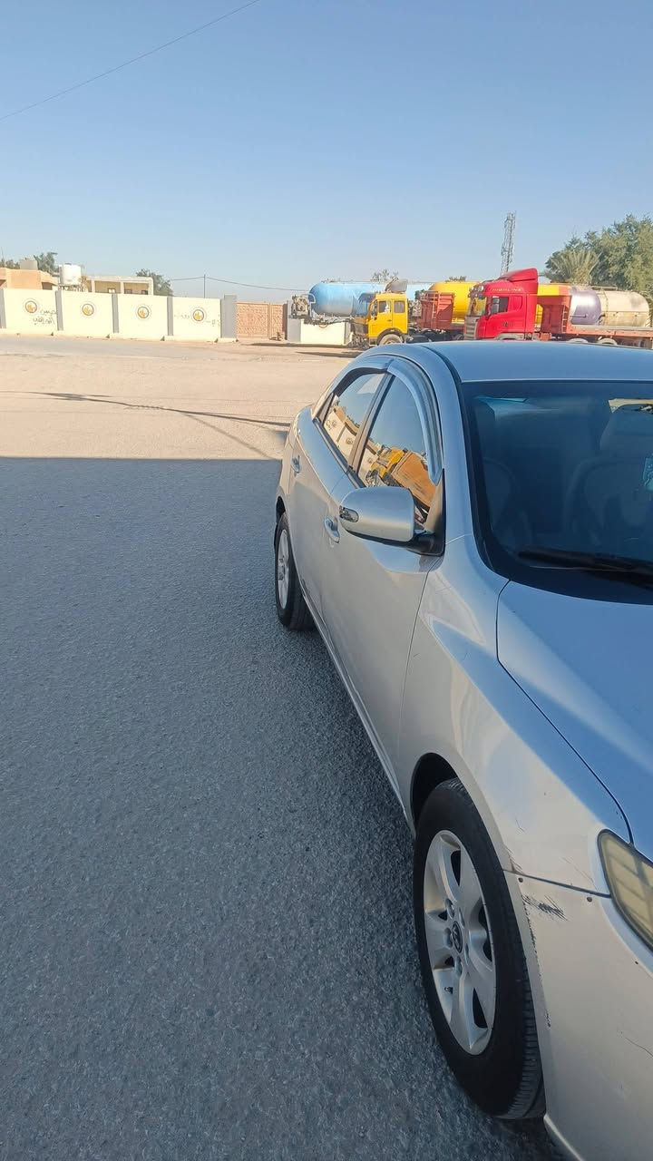 السلام عليكم عندي سيارة سيراتو خليجي موديل ١٢ رقم نجف باسامينه رقم نجف نكليزي السنوية غاية إلى ٢٩  تفاصيل عن السيارة مكفولة كفالة عامة عن الضربة القويه بيه جراد بيبان ٣ سيارة مكفولة من محرك من تبريد من كير تخم تاير جديد السيارة ماعايزه برغي السيارة مال جناي مال البيت إذا أكو مراس بالنتره ١٦ مااكو أشكال عنواني نجف السعر ٩٣ وبي مجال بسيط وهذا رقمي ***********
