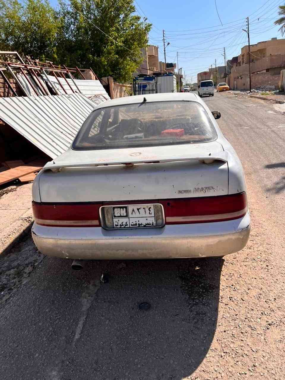 سلام عليكم ماجستا محرك ونجي شرط الكير محرك كايم كهربائيات كله شغاله سياره نضيفه بس تريد تجفيت محرك سعره بلاش 5 ورقات وهلا بل شرايه مكاني تكريت 
لاتصال ***********
