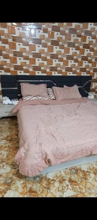 مستعجله • غرفه اخشاب