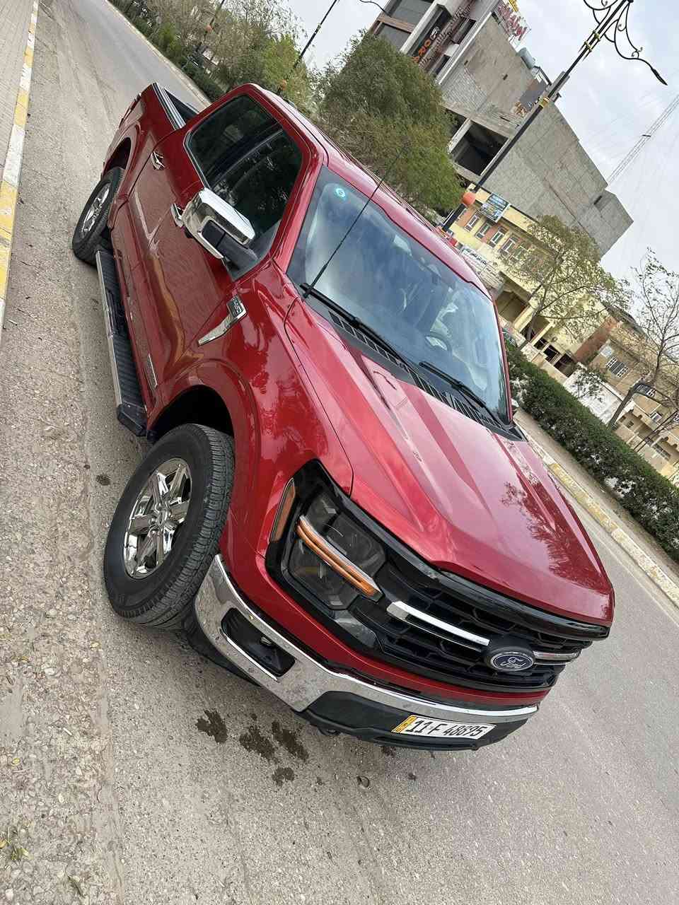 بسم الله

من رخصت الادمن المحترم
فورد F150 2024 هايبرد xlt 
السعر 290$
مواصفات فول عدا البنوراما 

 فوريل 4*4 

7 وضعيات قيادة 

السيارة اصدار مميز  75 

ماشيه 18الف كيلو فقط   

حساسات خلفيه و اماميه 

رادار 360درجه

كامرة 360 درجة

باب بدي فتح عل البصمة و الإغلاق  

شاشات  حجم كبير مال فول مواصفات 

قيادة ذاتيه و تحديد مسار واتو ستوب توقف ذاتي

كشنات كهربائي  

مري  كهربائي و اشاره  ورادار

بصمات دخول ابواب و رمز سري

انارة محيطية 360 درجة 

منافذ كهرباء 220 فولت و كذلك 110 فولت بكل مكان بالسيارة  3 منفذ بالبدي طلب خاص 

وضعيات القيادة اكثر من 7 انظمة ( جبلي و صحراوي و اقتصادي و طبيعي و سبورت و سلس و صخري و ممطر الخ...)

محرك 3500 تون تيربو كير 10 نمر ، 4 ويل درايف 
وارد امريكي بيها بنيد و جامرلغ و تصليح براس شاصي
الاستفسار

‭‬ ***********
