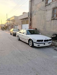 بي ام دبليو ٥٢٠ • ١٩٩٢ • رانية