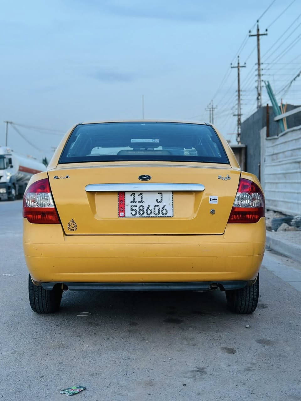 السلام عليكم
طيبة 2016 رقم انكليزي مصفرة 
هيئة وغرامات تحويل ثاني يوم 
مكفولة كفالة عامة من كلشي 
لا خياس لا ضربة لا تبديل 
جديدة بمعنى الكلمة 
كير مكينة حدادية جدد 
تخم تاير هسة شادة 
تبريد ثلج 🧊
ماشية 180 km 
معروضة 46$ وبيها مجال 
مكاني الكمالية 
***********
