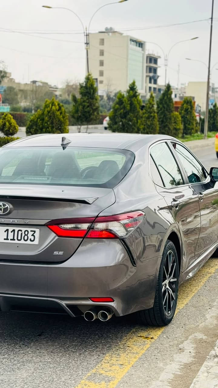 كامري 2023 SE
ماشي 36000كيلو متر 
السيارة وضع شركة 
محرك 4سلندر 
رقم اربيل 
السعر 205 
عنوان موصل 
*********** 
مراوس ب كورولا صيني ان وجد
