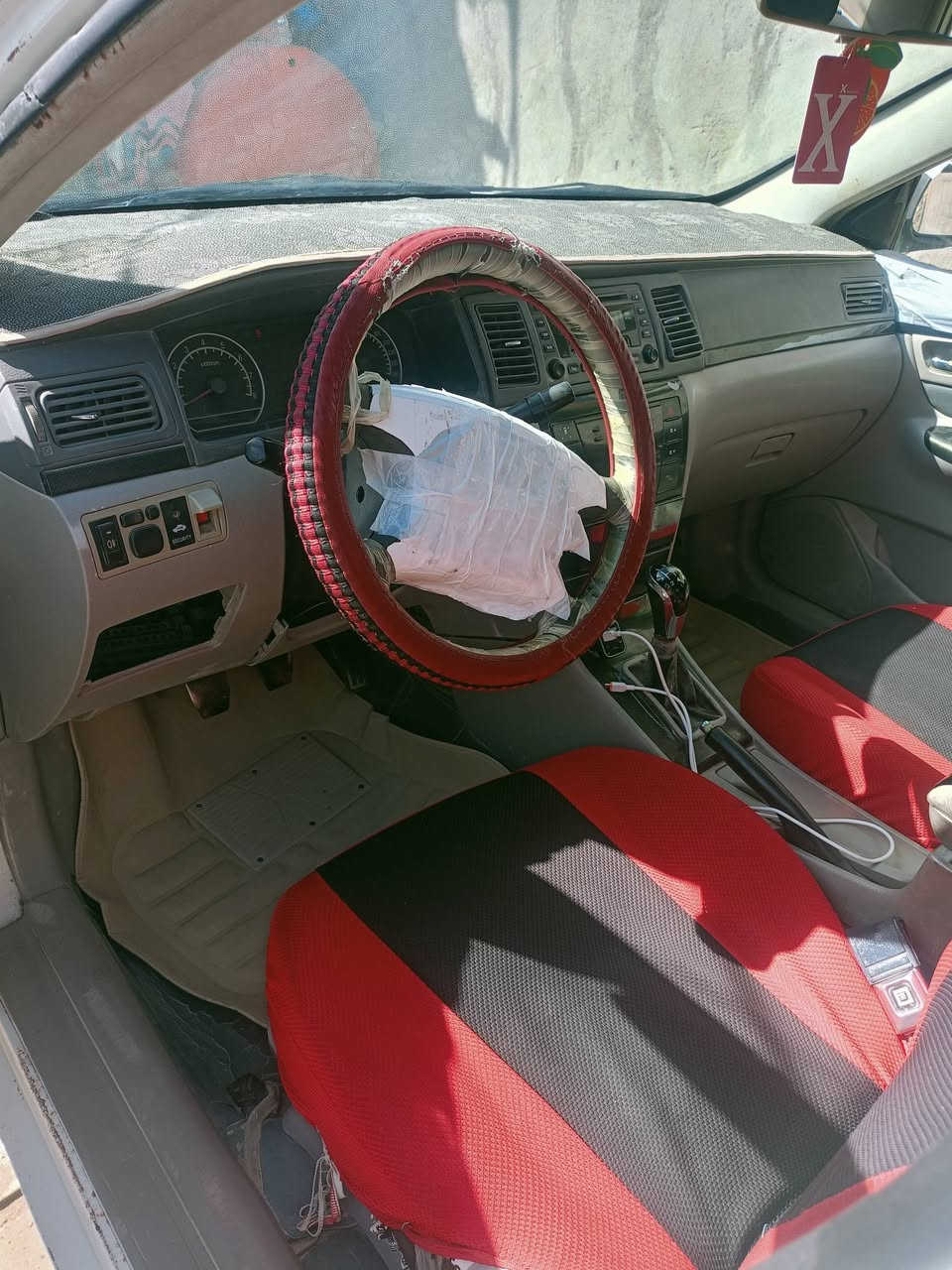 سلام عليكم جيلي افسي موديل 12 رقم بغداد سياره جاهزه الشراي ينتصل
*********** السعر 35 وبيه مجال الشراي
