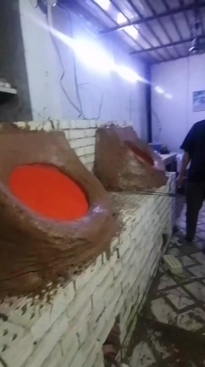 يوجد لدينا افضل التنانير المخابز الاتصال ***********
