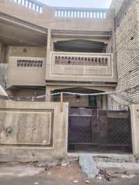 بيت للبيع 160 متر 3 طوابق مسلح  في الشعلة. قطاع 12 شارع مدرسه النزاهة ...