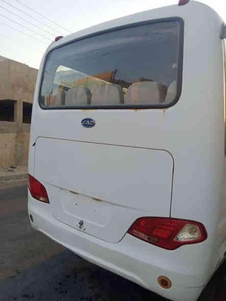 سلام عليكم كوستر جاك موديل 13 مال مزاد سياره حلوه بكانها بغداد حي نصر ***********
