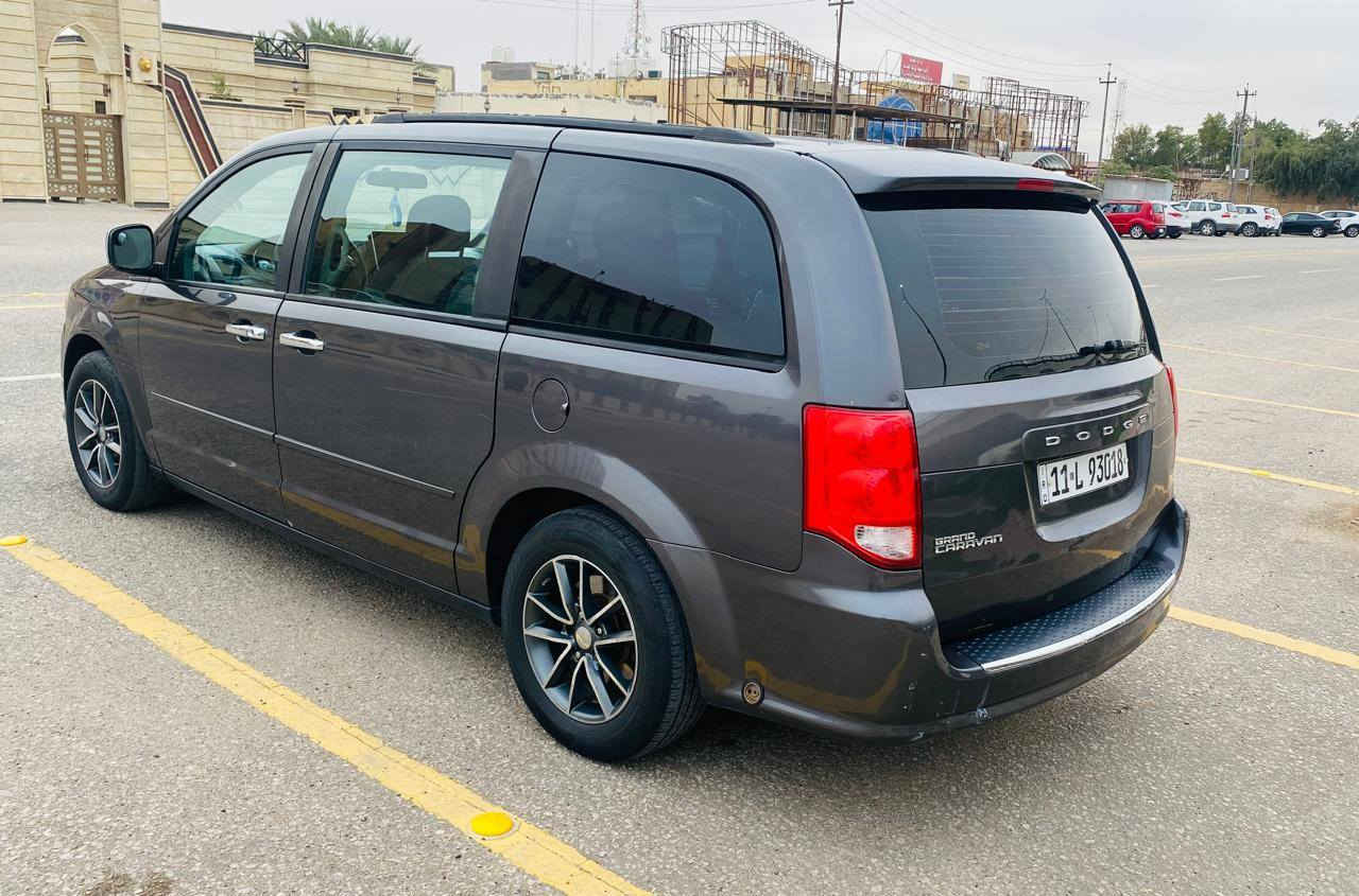 السعر 150  للاستفسا*********** دوج كرلفان 7راكب موديل 2018 امريكي داخله اكلين بدون حادث مكفوله من الضربة والتبديل بيه بلعراق قطعتين رش فقط مكينه 6V 3600وكير مكفولات تبريد 3قطع شاشه كامره دوار تحكم استيرن السيارة جديده وجاهزه ما بيه أي نقص بيه منضومه غاز شغاله درجه اولى مكان السيارة كربلاء
