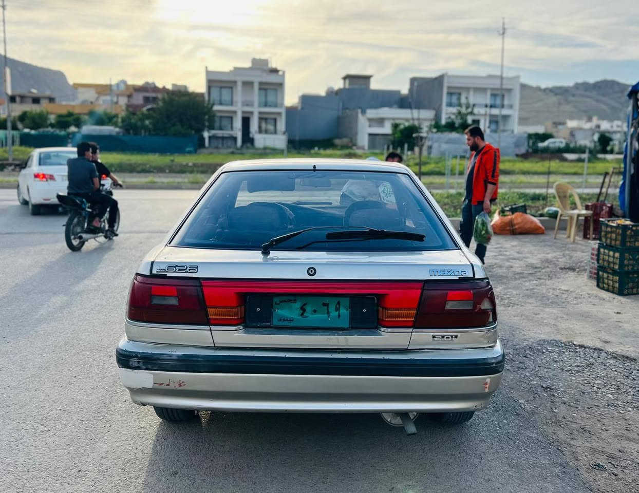 مازدا مەکینە ٨ و بەخ
مۆدیل ١٩٩١
گێرو مەکینە بەشەرت
دەحمو لێدراوی نیە
ماڵی فەقیرە  بە شەرتی هەموگیانی 
تایەی تازەن
جامی تازەم خستۆتە سەر
بەنسی دوایەو پێشەوە تازە
سەیارەکە حلوجە بەشەرتی ماڵی مەدەنی هەموگیانی پاک و خاوێنە
نرخ 22 معامەلە
*********** رانية, السليمانية
