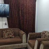 تخم • مستعمل • ١٠ مقاعد