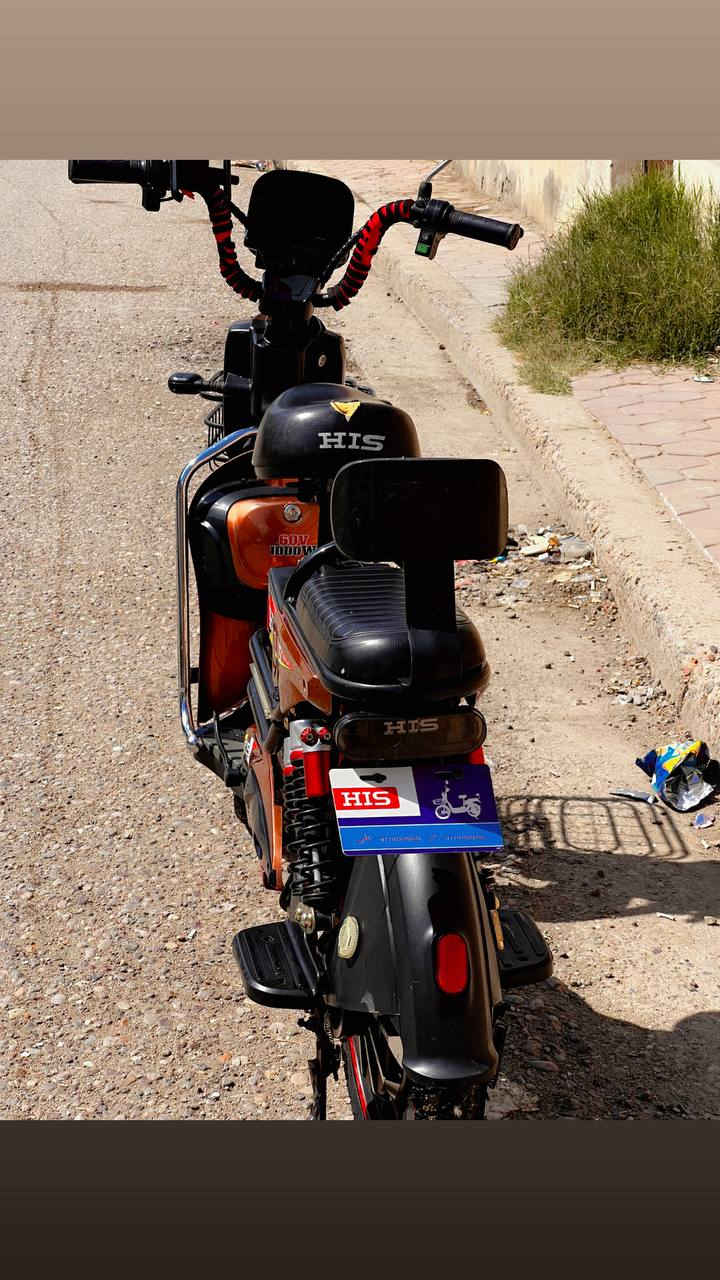 سلام عليكم  احبتي خير الكلام ماقل ودل  الله شاهد لا اعرف بيهن ولا الي علاقه بيهن ولد اطلبه فلوس ودزلي دراجه بدالهن  الدراجه ع وضع الشركه الي يحب يقتنيها دراجه بطاريتها  تعبانه حسب ما فهمت الي يحب   يتصل ع الرقم او ع الواتس  اب  ***********  متواجد ع طول مكان الدراجه البسمايا
