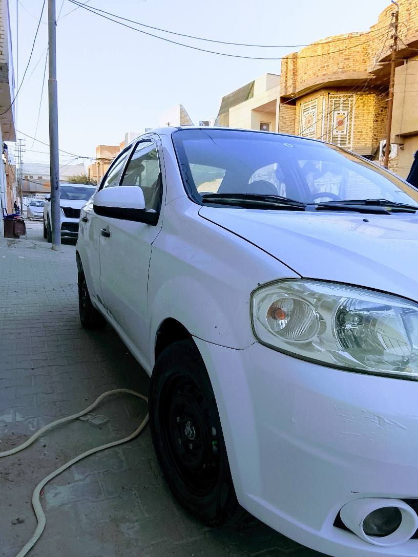 شوفرليت افيو 
موديل 2009
لون ابيض المرغوب
محرك مفتوح المرغوب 1400
رقم نجف بأسمي
شرط مداور ثاني يوم
السيارة خير من الله محرك وگير 
وحدادية و گشر و دواخل والباقي
 شوف العين وحسب القناعة والرغبة
افحص و گلب و اطلع تراي
 و اقتنع يالله تشتري
سعرها 68 و بيها مجال للشراي
مكاني كوفة حي كندة راسلني
 واتساب ارسلك الموقع وتدلل 
*********** النجف, العراق
