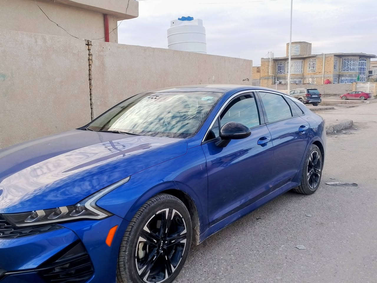السلام عليكم كي فايف جيتي لاين بانراما فوول عله فئ 2022 ماشيه 49 مكينه 1600 تيربو رقم اربيل باسمي تريد وكاله تريد تحويل
 السيارة جديده مناقصهه شي مكانهه ذي قار  السعر185 وبيه مجال قليل رقمي ***********
