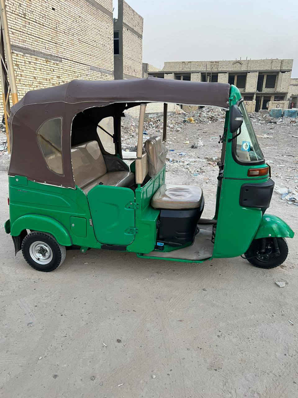 ٢١ شهر١٢ يوم٣٠ للبيع بيهه معمره بس دوسات بيه رشات فوك الدوسات وصفحه سعر ٨
‏‪0780 358 8210‬‏
