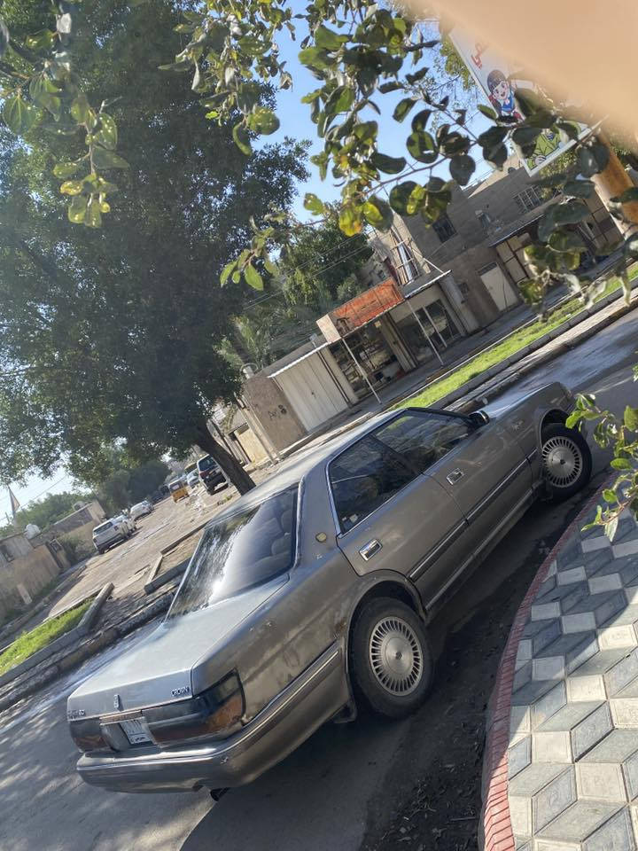 تويوتا هارتوب موديل 91 مكينة 2500 ديلكو كير جديد ومكينة جديدة تبريد ثلج سيارة حلوة وجاهزة وين ماريد اطلع بيها رقم بصرة تحويل ثاني يوم مكاني بغداد الامين الثانية حي المعلمين السعر 40 وبيها مجال للشراي 
***********متواجد واتساب
