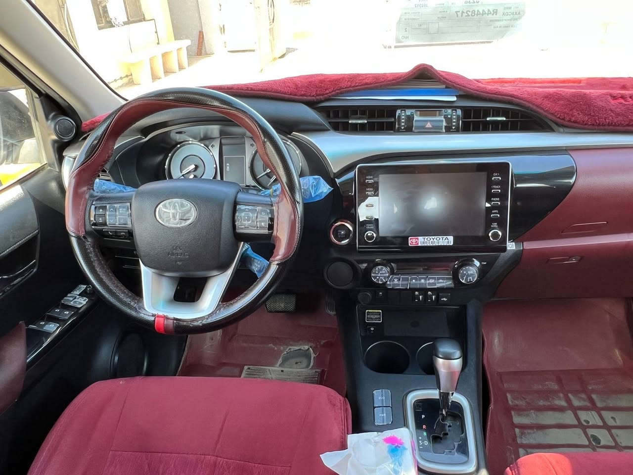 السلام عليكم 
للبيع بيكم فلاونزة موديل 24 ماشية 50 اربيل 
كفالة ما عدا طخة بسيطة وبيها كارت 4اصابع 
مكان السيارة البصرة الحكيمية السعر 260 $
مكان السيارة البصرة الحكيمية للتواصل ***********
