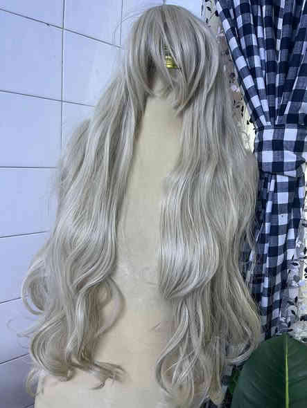 شعر طبيعي كلش حلوو والملمس حرير كامل ويا ملحقاته وطويل 
ب30 فقط مع التوصيل لجميع محافظات العراق 
***********
